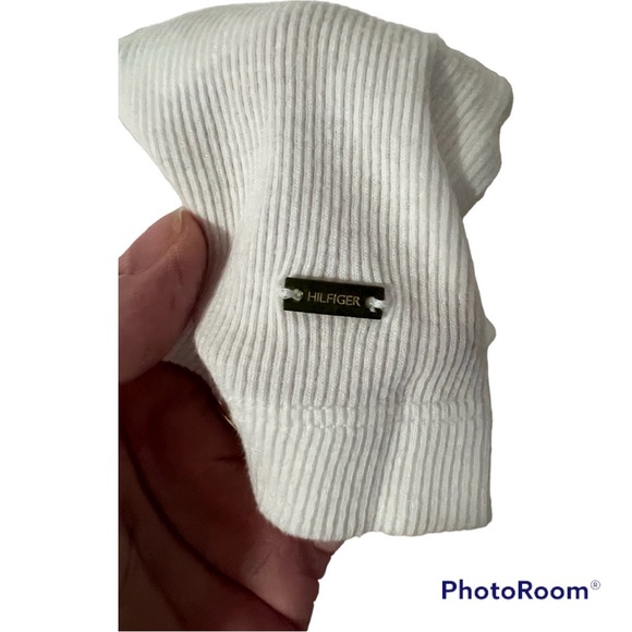 A Tommy Hilfiger white tank top in size large - Picture 6 of 7